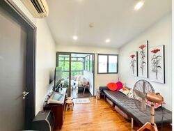 Springleaf Road (D26), Terrace #568887761